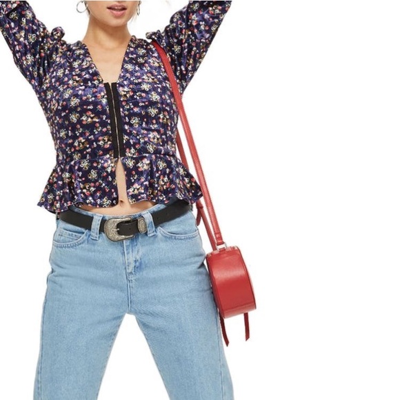 Topshop Floral Velvet Hook and Eye Top - Picture 4 of 6